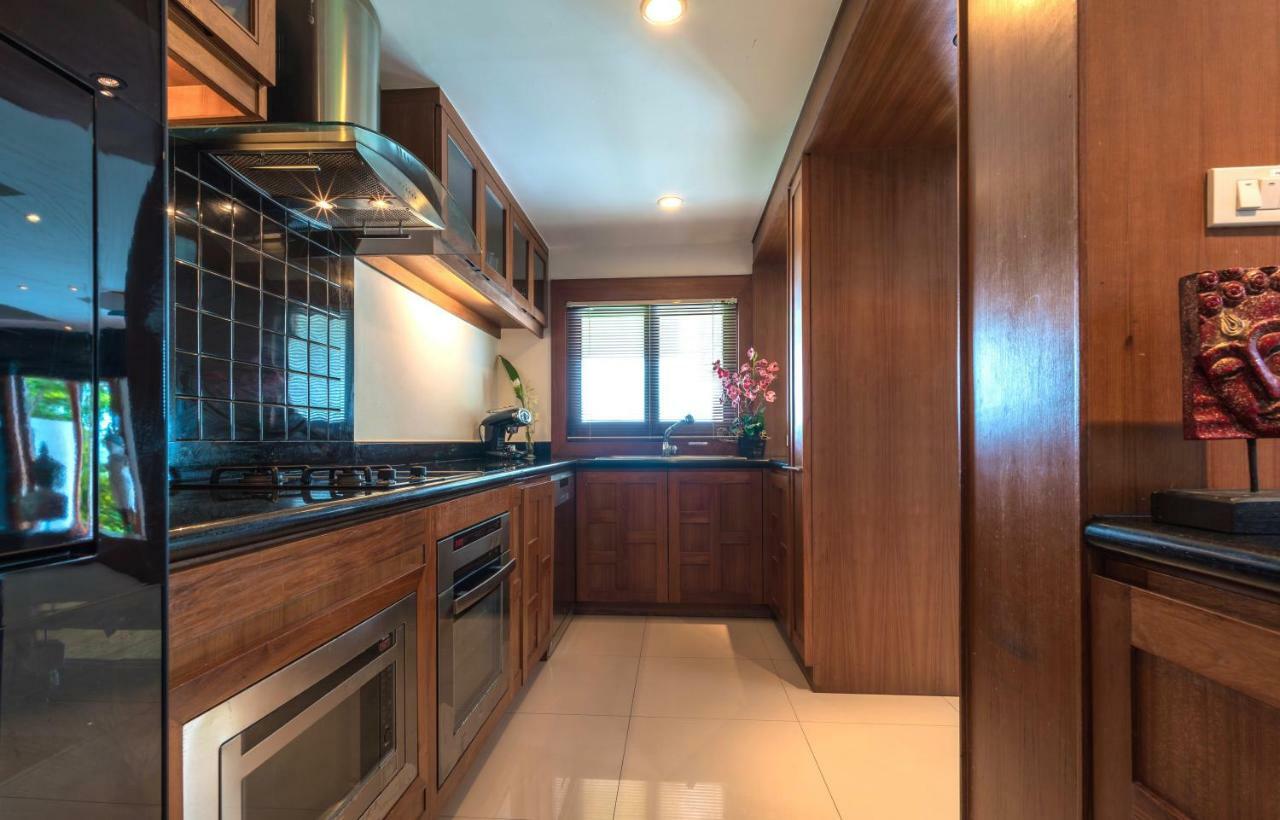 Villa Malisa Kamala Beach Exterior photo